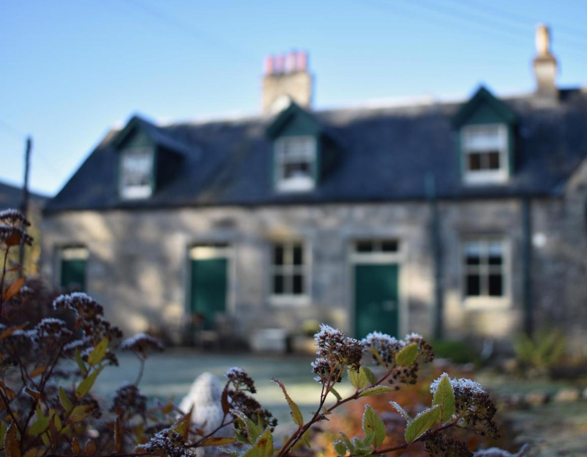 Stable Cottage, Crannachcottages Garve Exterior photo
